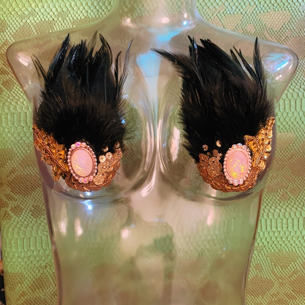 Basque witch: Nipple pasties for burlesque, festivals, concerts & burning man.